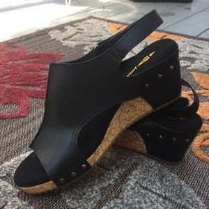 NWOT faux leather black sandals